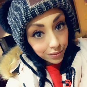 Meet your Posher, Kelly